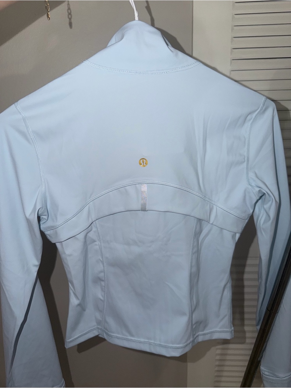 Women’s 2-Piece Activewear Set – Leggings & Zip-Up Jacket, Stylish & Comfortable - Picture 2 of 3